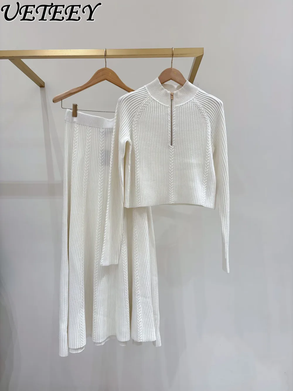 

High-End Edition French Minimalist Elegant Zipper Sweater Long Sleeve Stand Collar Slim Knitwear and High Waist Skirt Set