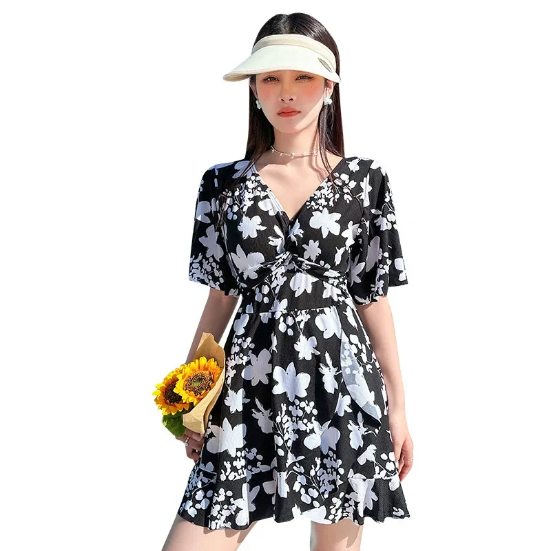 Korean Plus Size One Piece Swimsuit Women Skirt  Floral Print Short Sleeved V-neck Beach Swimwear Hot Spring Suit Summer