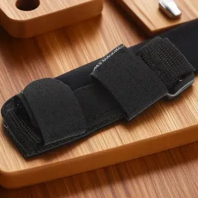 옥스포드 천 재질의 어댑티브 식기 보조기구 노인 장애인 도구 손잡이 조절 가능한 숟가락 고정 보조기구 식사용