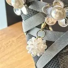 

1/2 шт., обувь с бантом и стразами, подвеска с пряжкой, аксессуары для обуви, сделай сам, роскошные жемчужные шнурки для обуви, подвески для кроссовок, украшения обуви