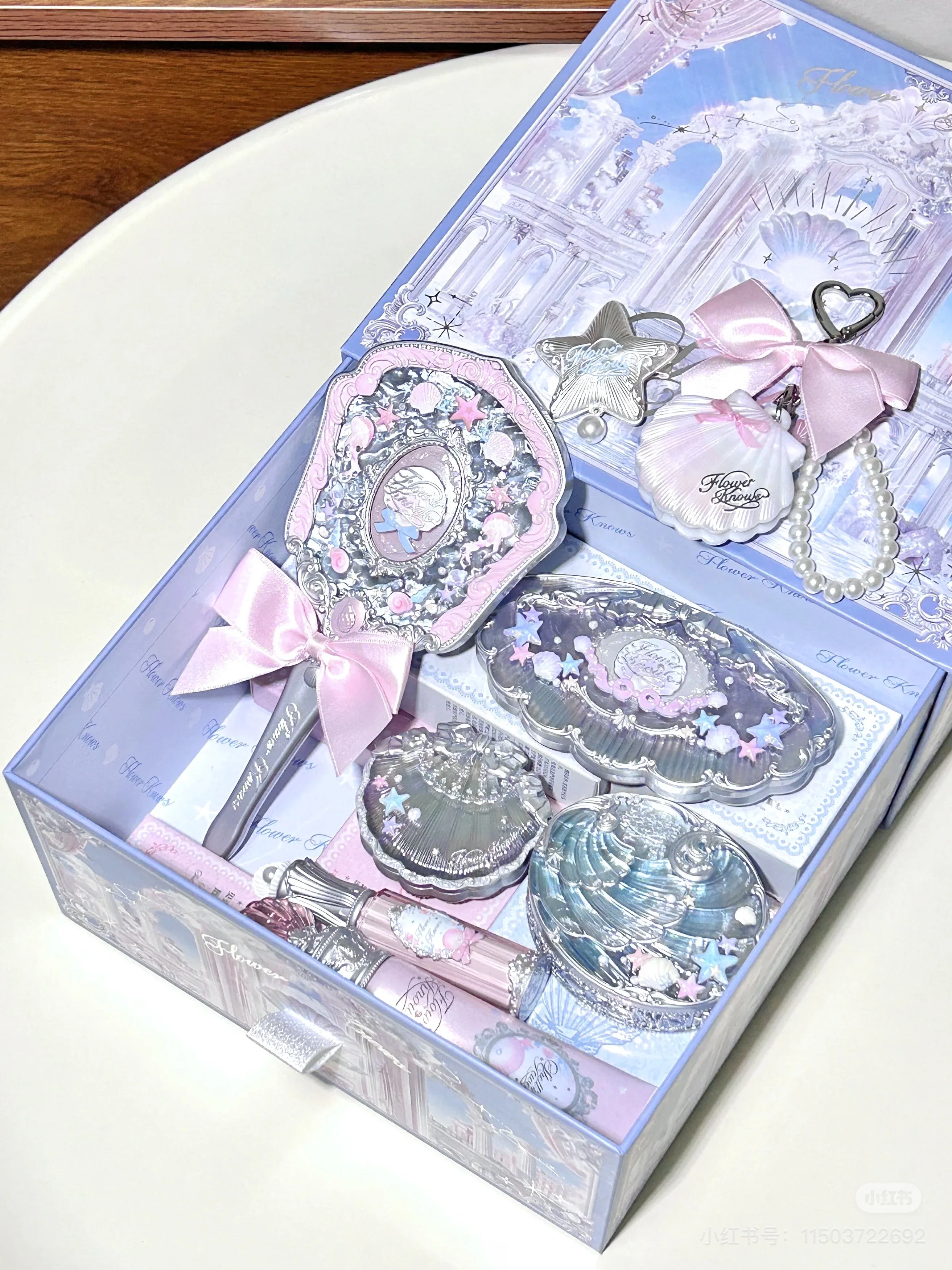 フラワーノウズシェルジュエル 10 個エッセンスリップハニーブラッシュチークプレストパウダーアイシャドウプライマーミラーギフトボックスメイクアップ