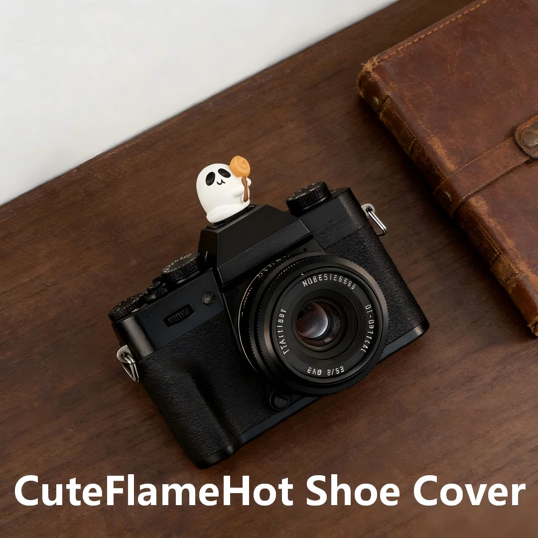 Cubierta de Zapata de Flash con Diseño de Terror Navideño para Leica Q2, Fuji X100V, X-T5, Sony ZV-1, Canon EOS R5, Nikon Z5 - Accesorios para Cámara