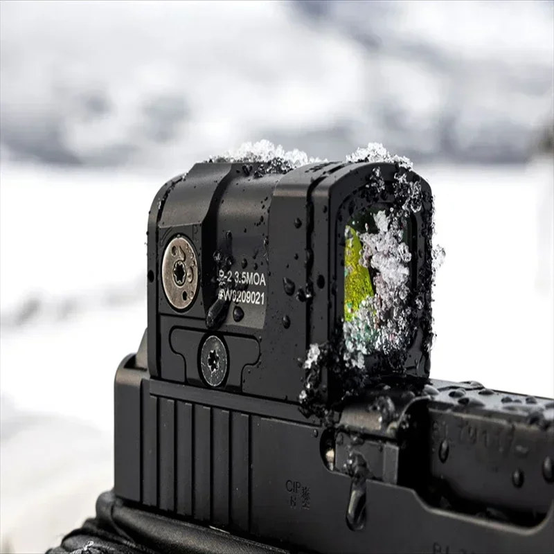 Tactical P-2 Red Dot Reflex Sight 3.5 MOA Compact Hunting Optics w/ 1.54