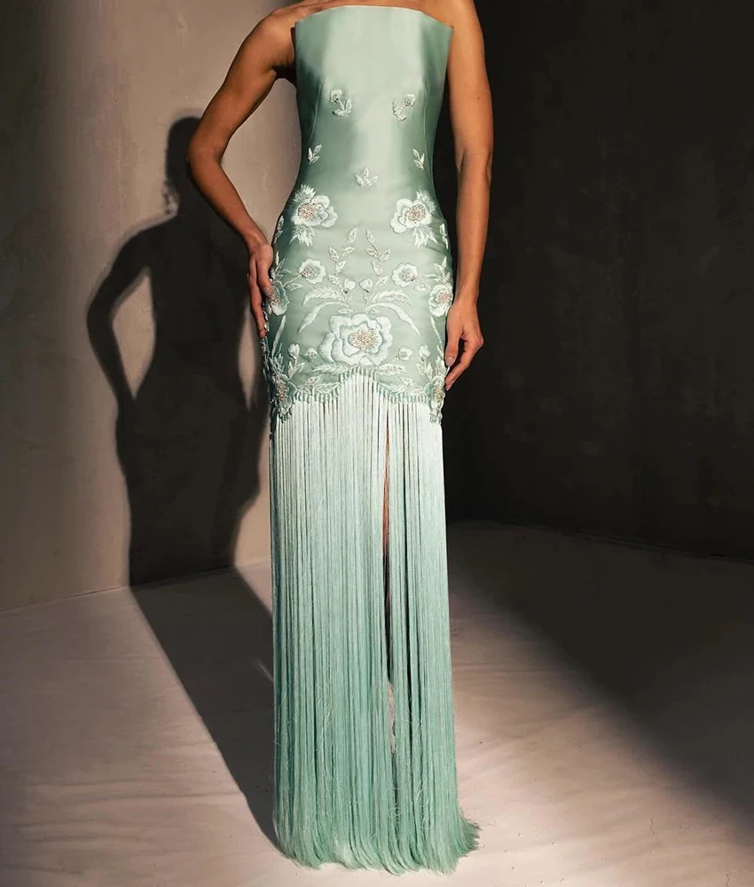 

Customized Sexy Satin Flowers Tassel Straight Evening Dress High Quality Sleeveless Strapless Floor Length Celebrity Gowns