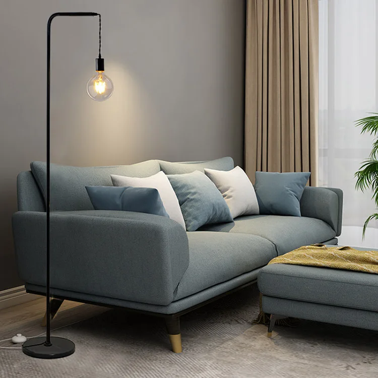 Black Wrought Iron Floor Lamp with Simple Design, Vintage Nordic Style for Cafe Library Standing Light for Living Room Corner