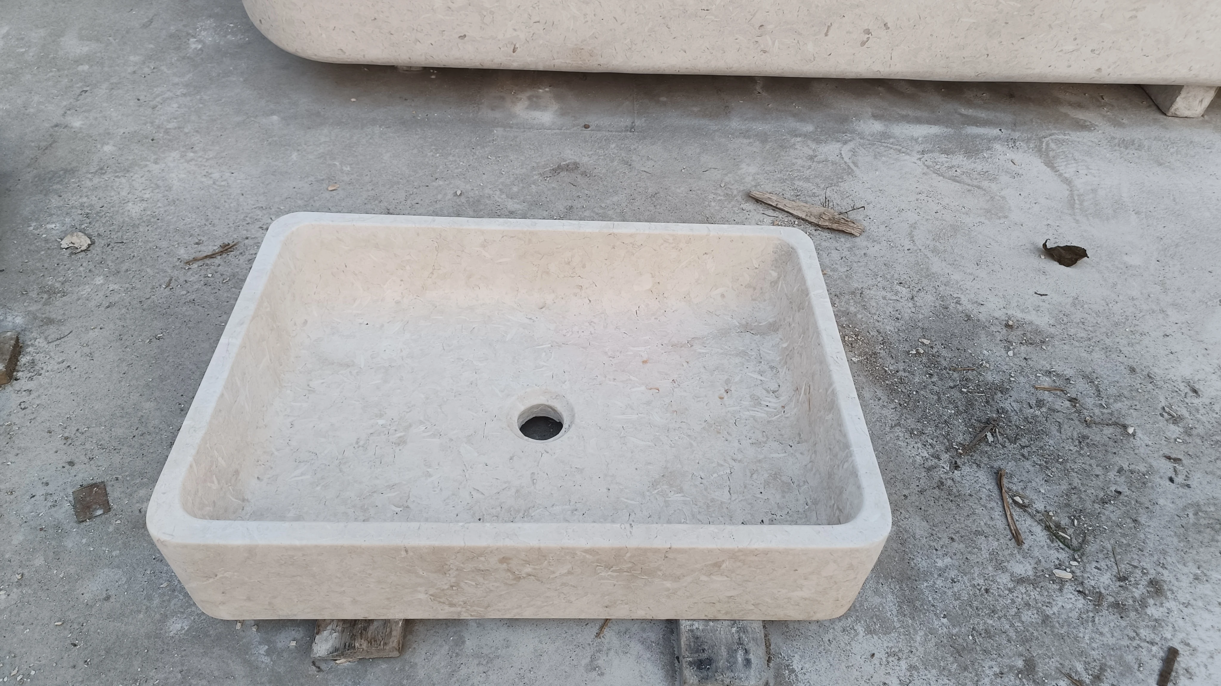 Modern Red Travertine Vessel Sink Natural Stone Basin Irregular Shape Rustic Bathroom Vanity Washbasin Polished Travertine Stone