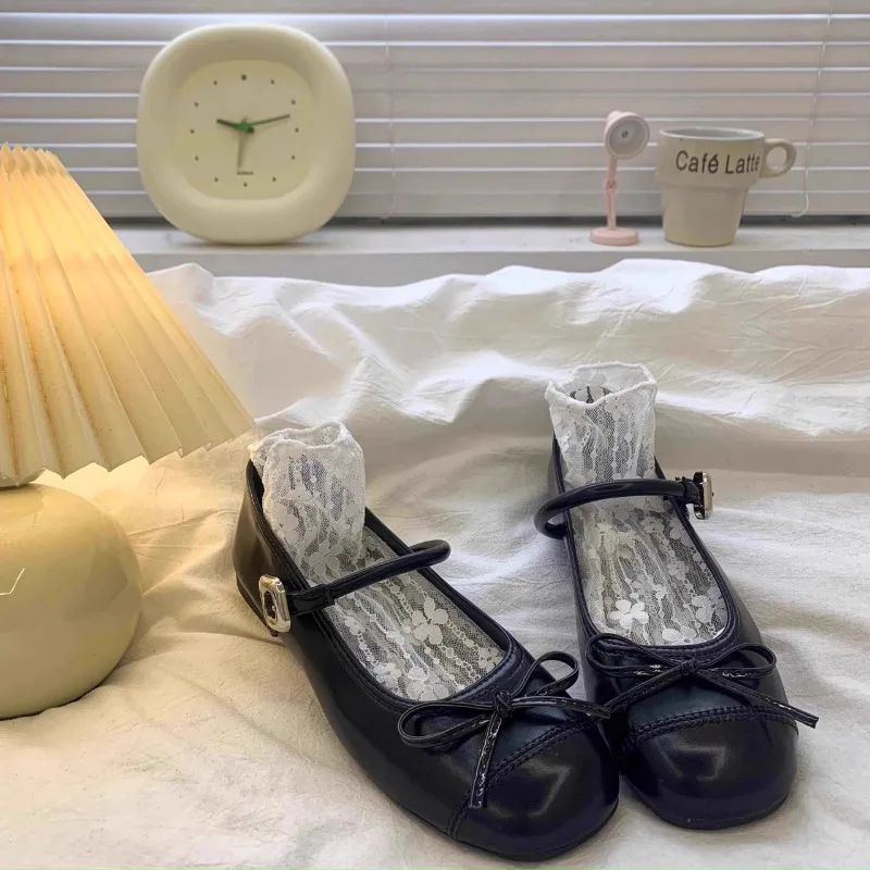 Kinder Prinzessinnen-Schuhe Einfarbige Vielseitige Mädchen-Flachschuhe mit Schlichten Schleifen 2026 Brandneue Kinder-Lederschuhe mit Weicher Sohle – Detail 4
