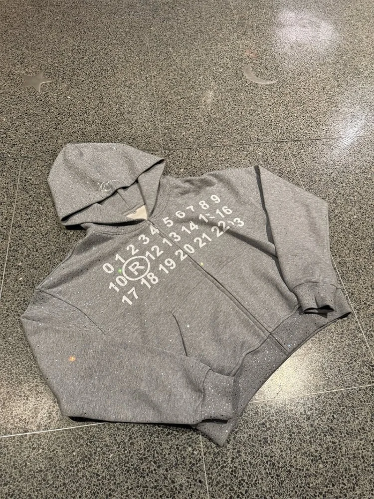 American High Street Letter Printing Rhinestone Decorative Hoodie Autumn and Winter Fashion New Loose Sweater Coat.