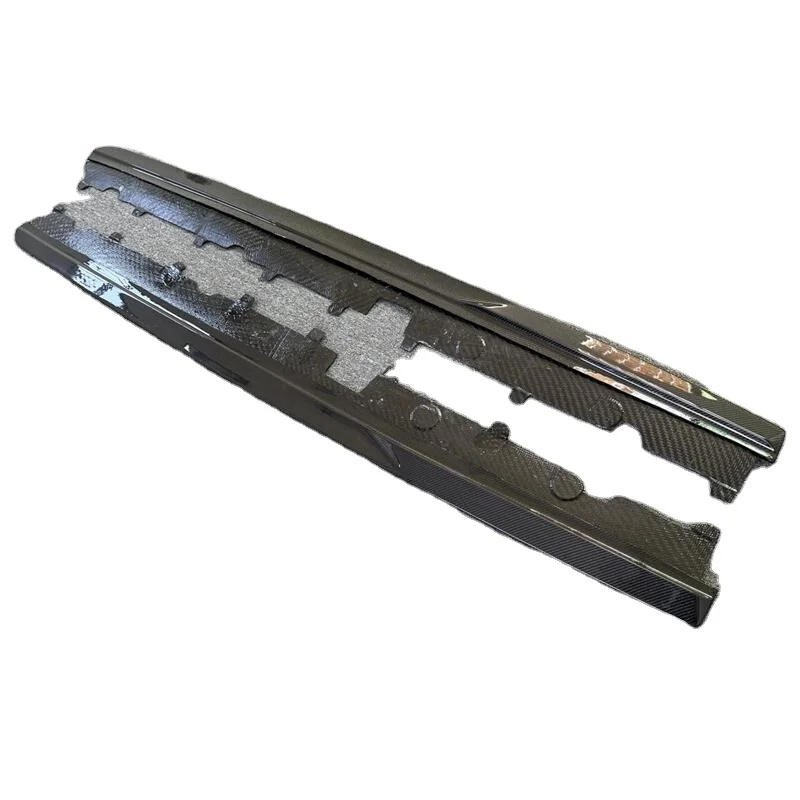 

P Dry Carbon Fiber 2016 and 2018 R8 4S Side Skirt Body Kit Suitable for R8 Side Skirts