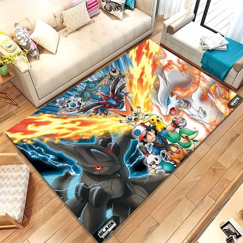 漫画風のポケモンキャラクターが描かれた、滑り止め加工を施した、リビングルーム、寝室、プレイルームに最適な、ソファの下に敷くことができる、広いサイズのカーペットマット。お部屋の装飾やプレゼントにも。