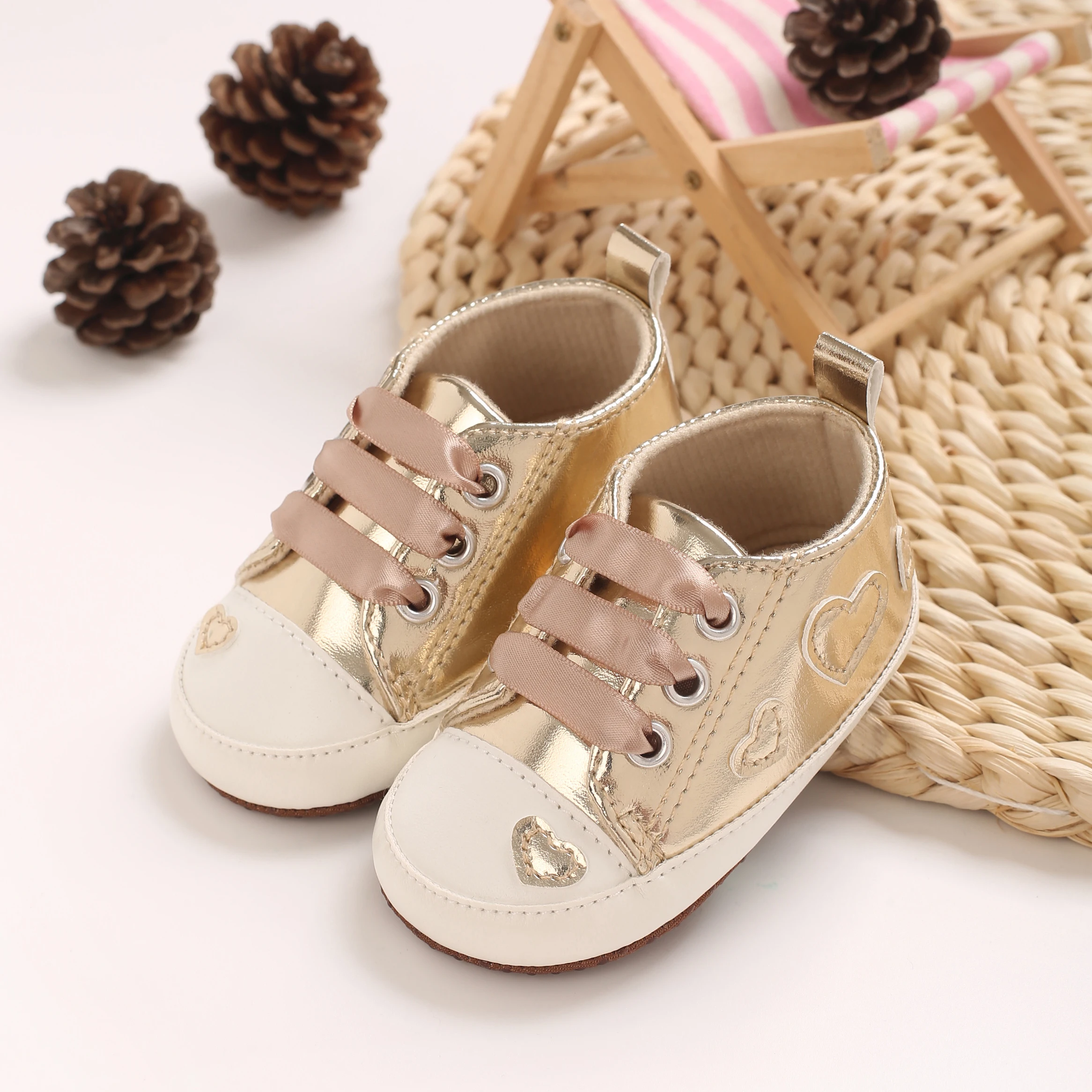 Baby Girls Heart Pattern Sneakers Ribbon Lace Up Soft Non Slip Sole Infant Newborn Princess Crib First Walkers Shoes 0-18M