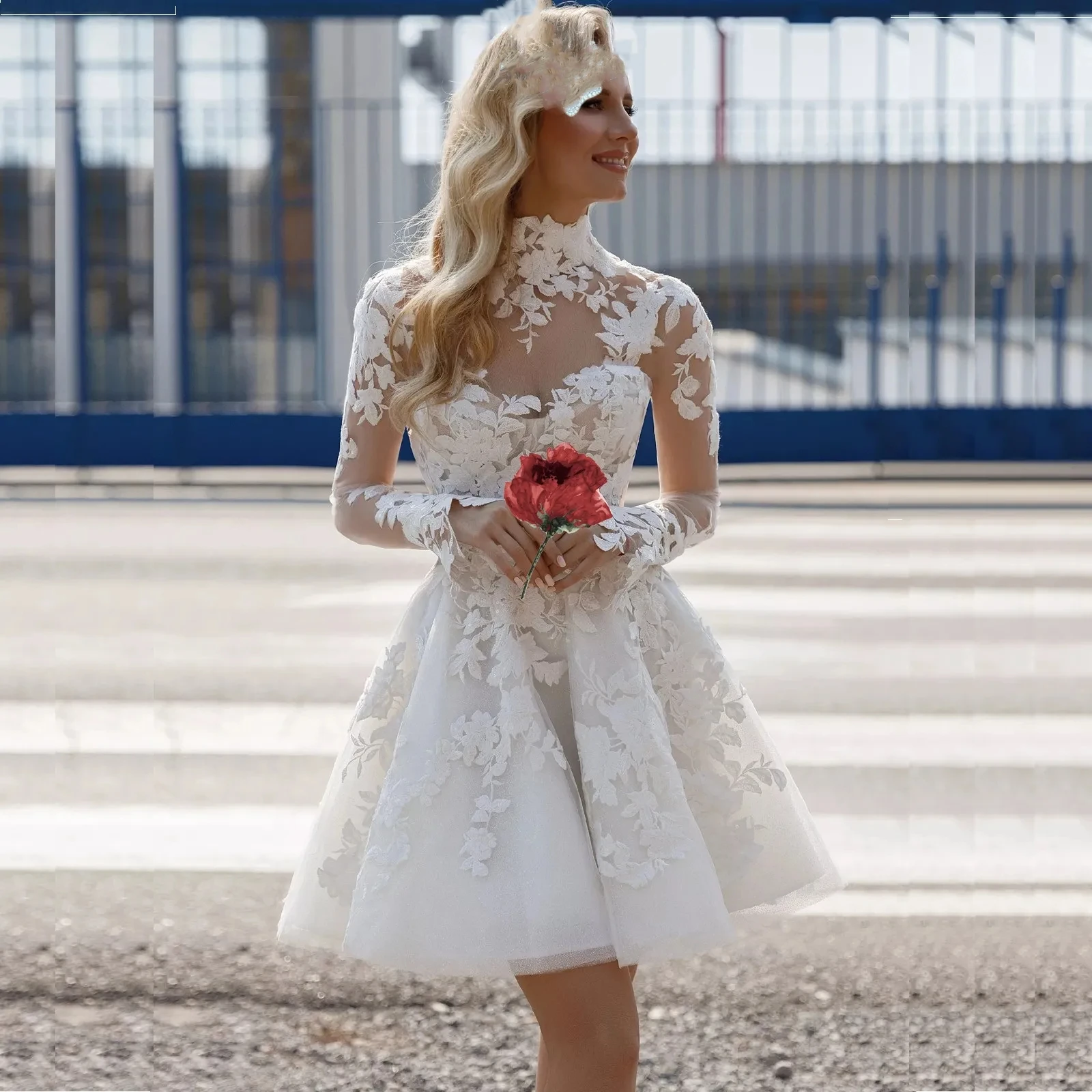 Vestido de novia de lujo con apliques de línea A, cuello alto completo, manga larga de encaje, Sexy, personalizado, 2024