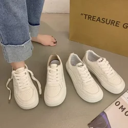 Women Genuine Leather Flat Shoes Spring and Autumn Fashionable and Breathable Women Casual Wear Resistant Leather White Sneakers