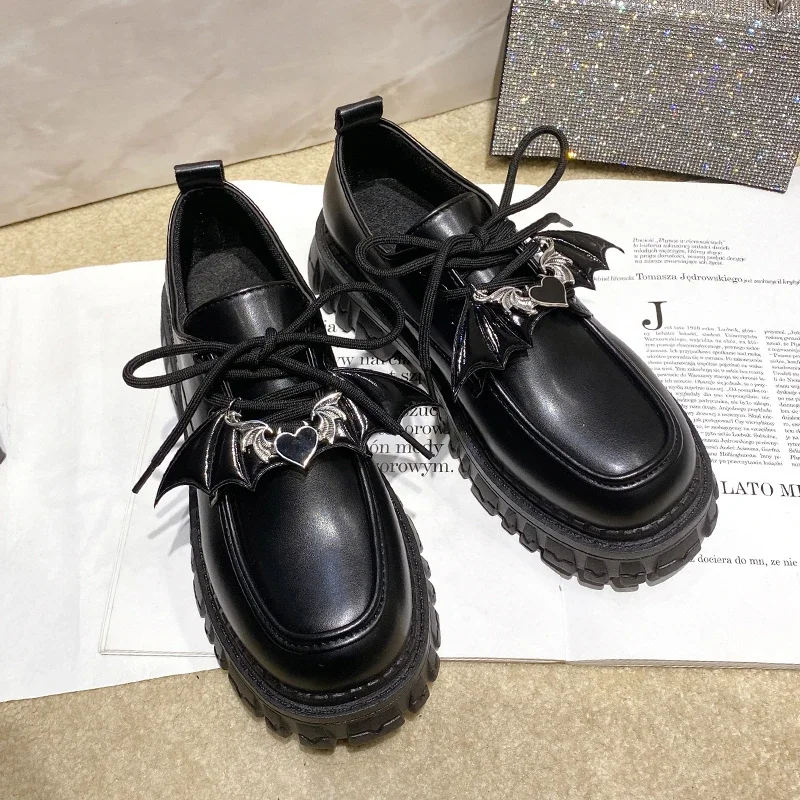 Metal Chain Platform Lolita Gothic Shoes Woman 2023 Spring College Style Patent Leather Pumps Women Japan School Uniform Shoes