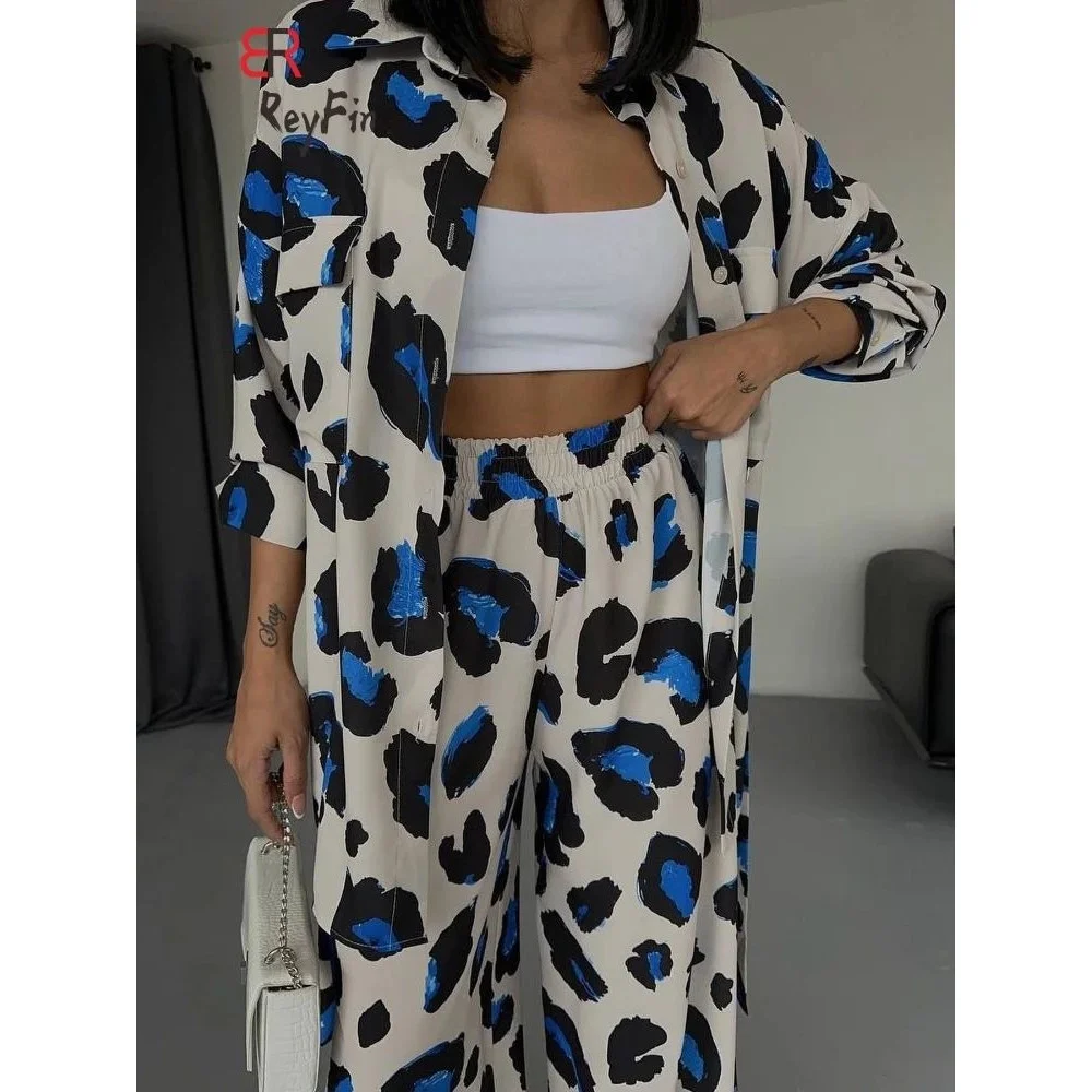 エレ-レオパード柄-レディース-ストリートウェア-セットアップ-ロング丈-カジュアルスーツ-おしゃれな女性向け-トレンドアクセサリー付き