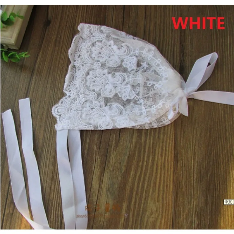 Vintage-Foto-Requisitenmütze mit floraler Spitze für Neugeborene – atmungsaktive, durchbrochene Mütze für Fotografie-Sessions für Babys (0–6 Monate)