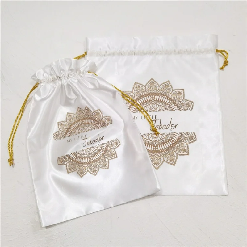 custom.Custom Large Satin Drawstring Pouch Hair Bundles Lash Wig Jewelry Packing Satin Silk Draw String Textile Pa