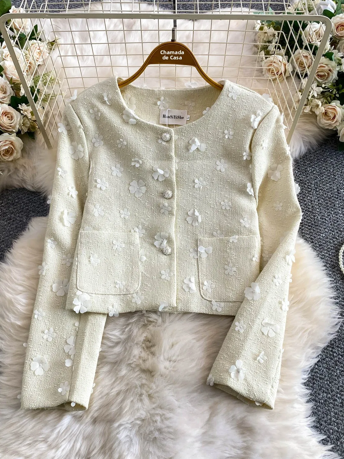 Elegant round Neck Outerwear Women's Fashion Light Luxury Flower Button 3D Flower Embellished Heavy Woolen Shirt Commute Style