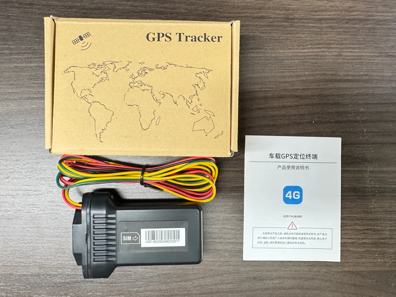 Real-Time 4G GPS Dashboard Tracker with ACC Detection Waterproof GSM GPRS Android App for Fleet Management 1 Year Warranty