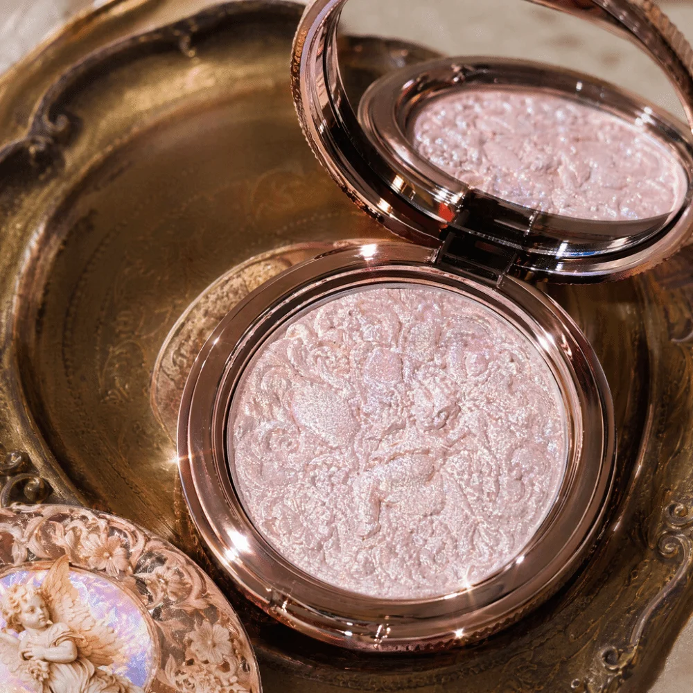 Sparkling Embossed Glitter Highlighter Brightening Shimmer Pearlescent Highlighter Lasting Waterproof Makeup Powder Palette