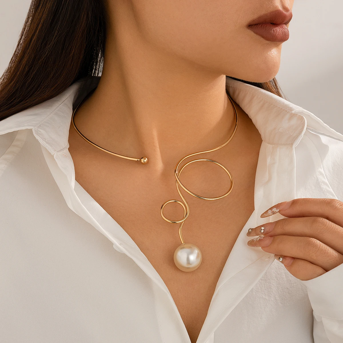 Ingemark Simple Punk Geometric Twisted Open Torques Choker Necklace Women Goth Hanging Imitation Pearl Pendant Grunge Jewelry