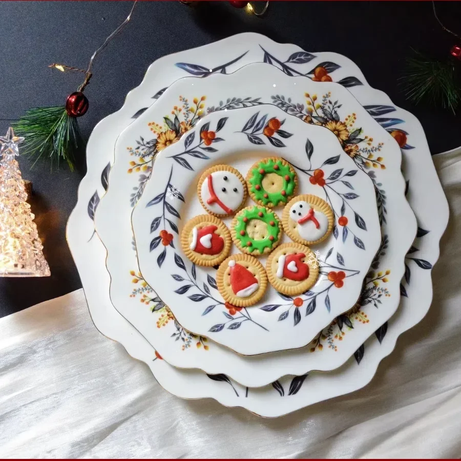 

Christmas Berries, High Bone Porcelain, Coffee Cup, Dish, Tea Set, Tableware, Dining Plate, Afternoon Tea Time