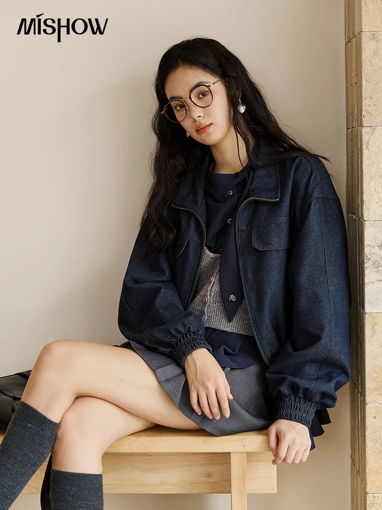 MISHOW Giacca blu da donna 2025 Autunno retrò allentato colletto alla coreana orlo con volant giacca corta pendolari top a maniche lunghe MXE47W0892