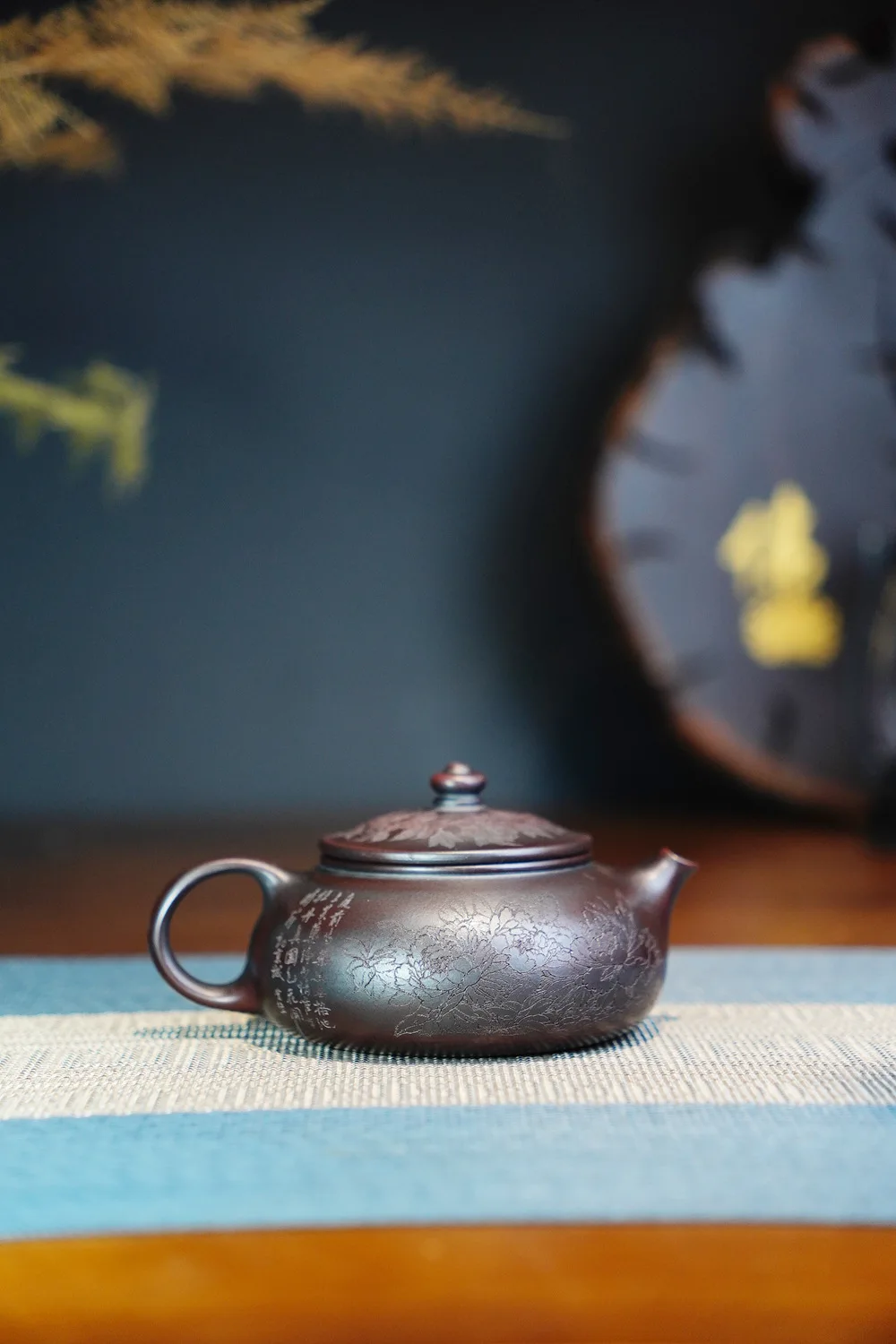 150ML Yixing Handmade Zisha Hanjiang Teapot, Wealth Blossom Pattern, Private‑Stored Ancient Red Clay Household Kung Fu Teapot