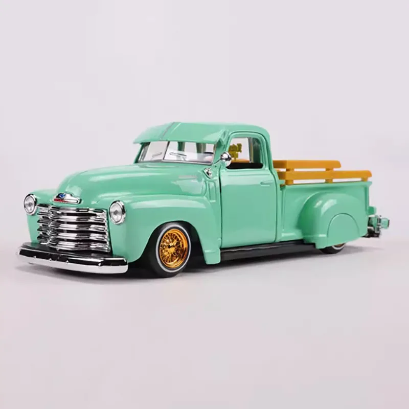 Maisto 1:24 Scale 1950 Chevrolet Corvette 3100 Pickup Truck Alloy Car Model Classics Adult Souvenir Gift Static Display