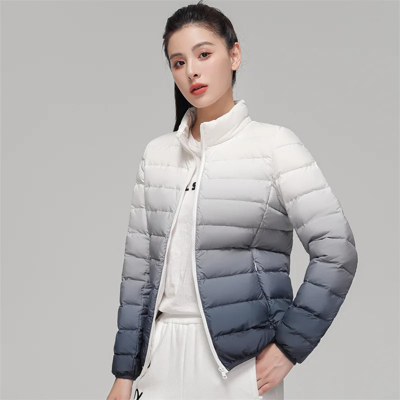 Abrigos de plumón de pato para mujer, chaqueta de cuello alto, ajuste Delgado degradado, ultraligera, mantiene el calor, Chaquetas deportivas diarias, moda de invierno, 90%