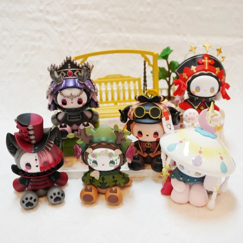 

Hot Sales Figure Emma Secret Forest Forestveil Villa Series Blind Box Kawaii Lucky Mystery Box Surprise Pvc For Halloween Gifts