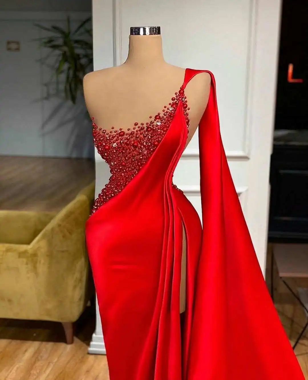 Classical Sheath Gown Prom Dresses Beaded Pearls Satin One-Shoulder Celebrity Party Evening Dresses Plus Size Custom Size Color