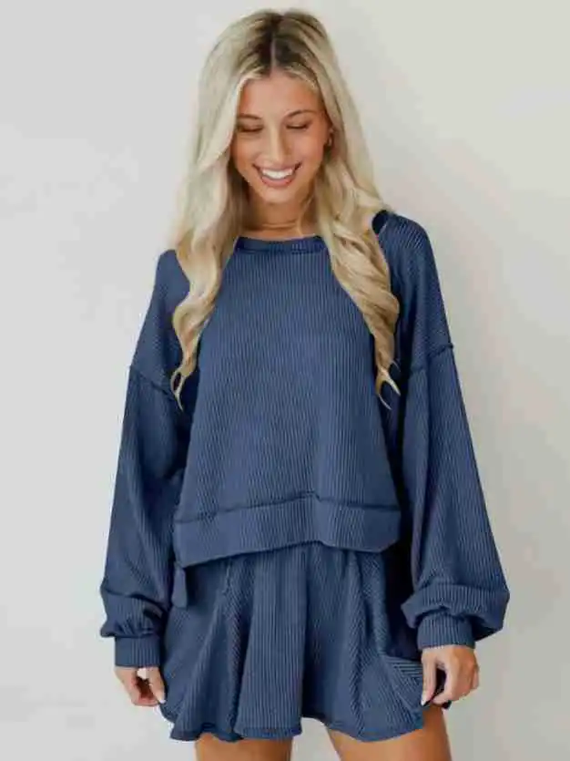 ชุดกระโปรงสั้นของผู้หญิงหลวมแฟชั่นหรูหราสลิมฟิตแขนยาวเอวสูงรอบคอกระโปรงมินิชุดสองชิ้น