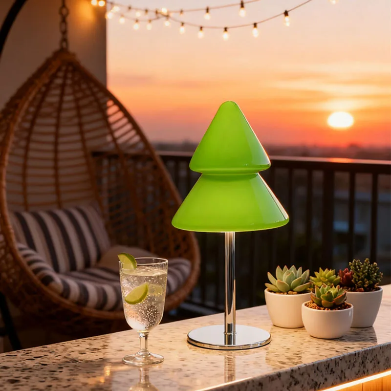 

New original lightweight Christmas tree glass tabletop atmosphere decoration table lamp, a bedside lamp for a girl's bedroom