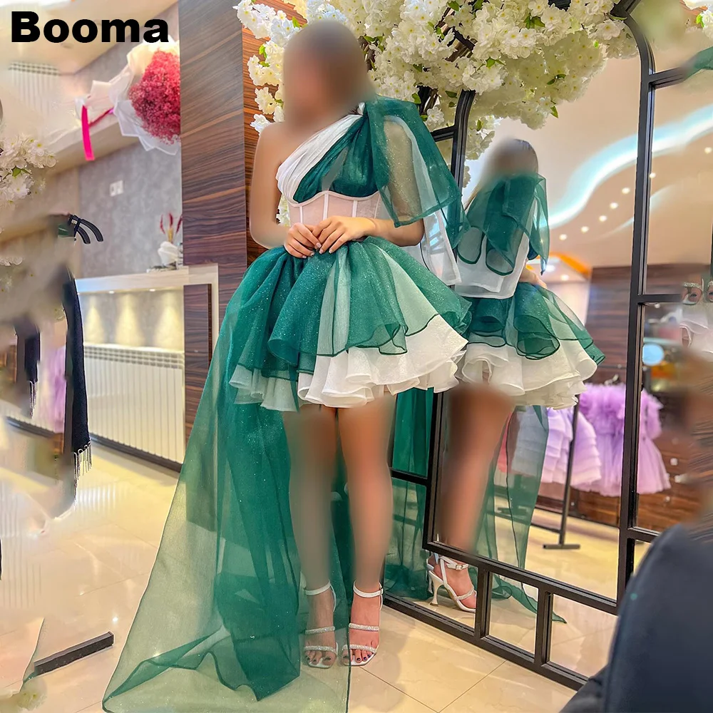 

Booma Green White Mini Prom Dresses One Shoulder Ruffless Tiered Party Gowns Shiny Homecoming Dresses for Women Ball Gown