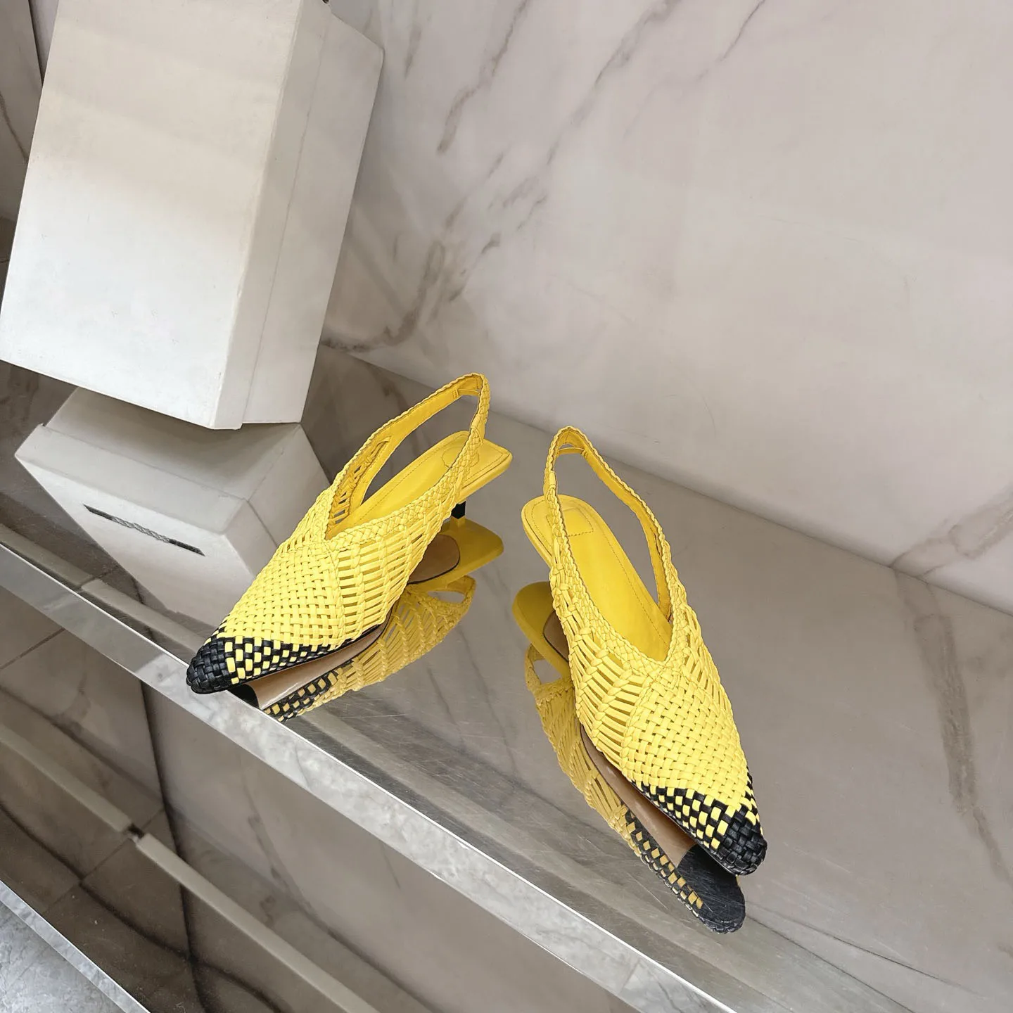 

Women Slingback Pumps Les Cubisto Banane Shoes