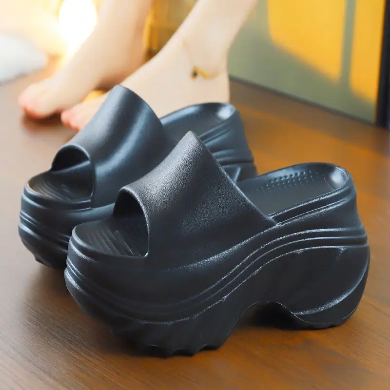 

Black Muffin Cool Slippers Women's Summer Height Increase Thick Bottom New Fashion Internet Celebrity High Sense Trend Wear 10CM