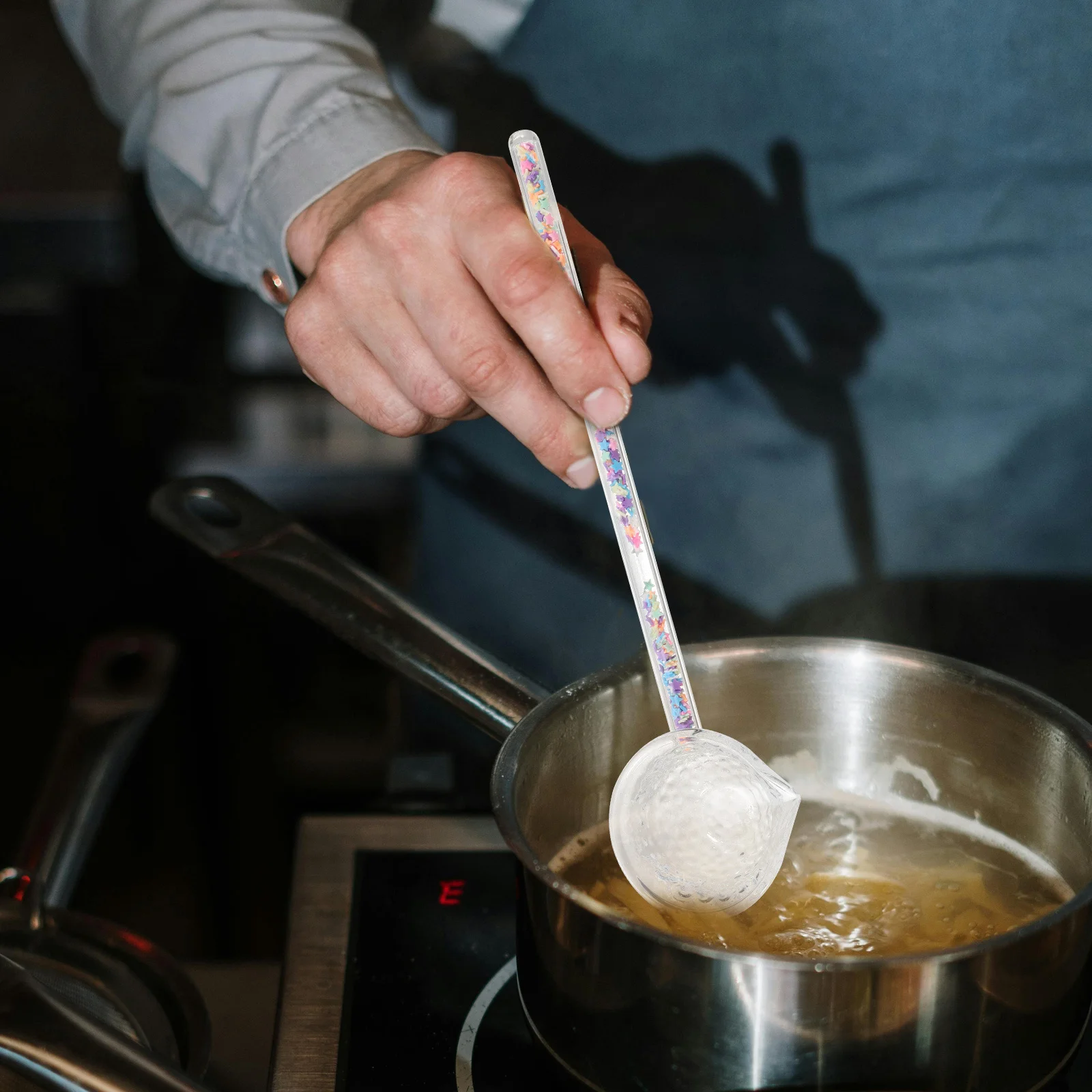 

Decorative Colored Glass Tea Spoon Long Handle Handheld Multi-Use Scoop Japanese Style Serving Spoon for Tea Soup Ice