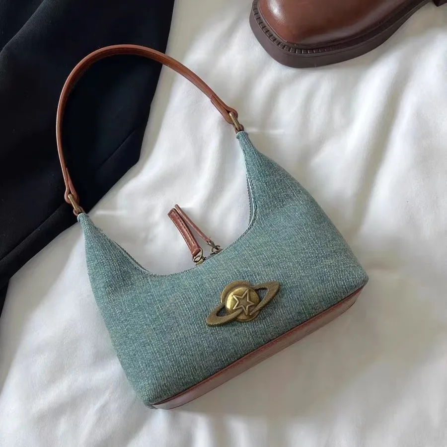 

Wandering Planet Western Cowboy High-End Women's Shoulder Bag Subtle Underarm Retro Handbag for Stylish Females