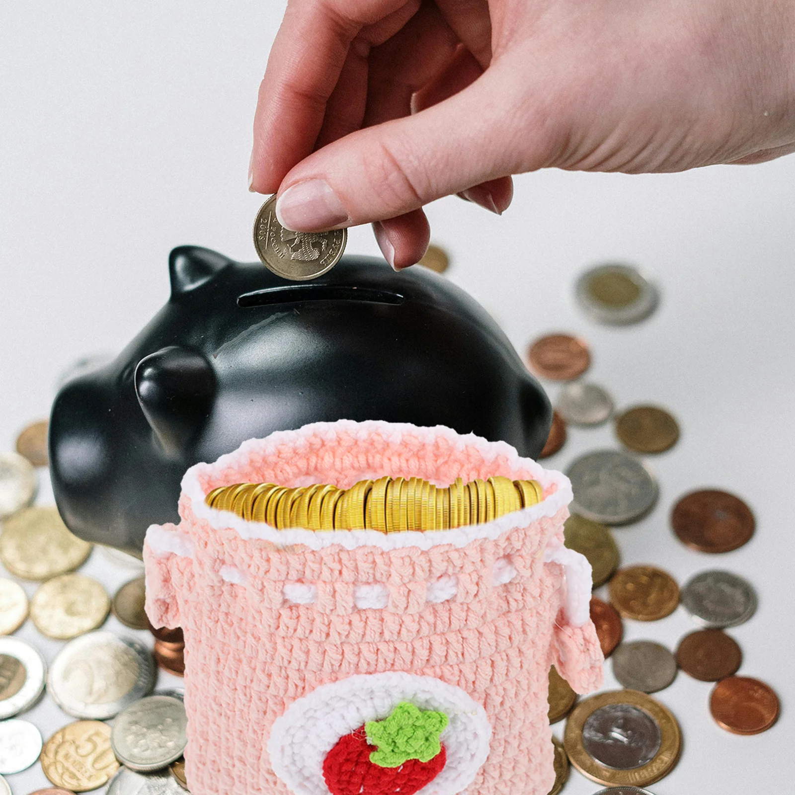 

1 Piece Crochet Coin Purse Handmade Knitted Small Pouch for Women Cute Drawstring Change Bag Portable Storage Pouch for Keys and