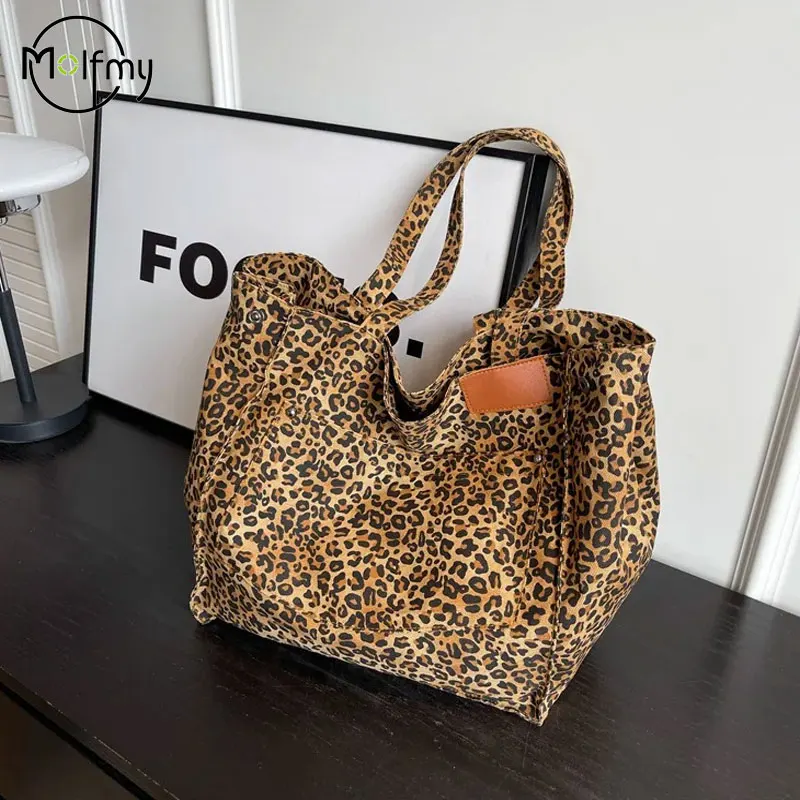 Bolso de gran capacidad con estampado de leopardo para mujer, bolsa de mano de lujo con estampado de leopardo para compras al aire libre, 2024