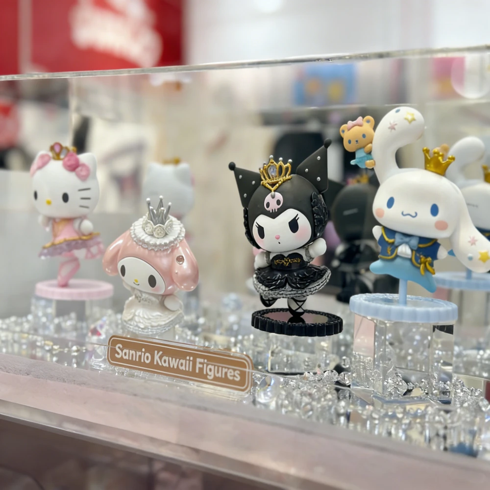 

Sanrio Kawaii Figures Blind Box My Melody Kuromi KT Cinnamoroll Peripherals Model Doll Trendy Desktop Decoration Girls Toy Gfit