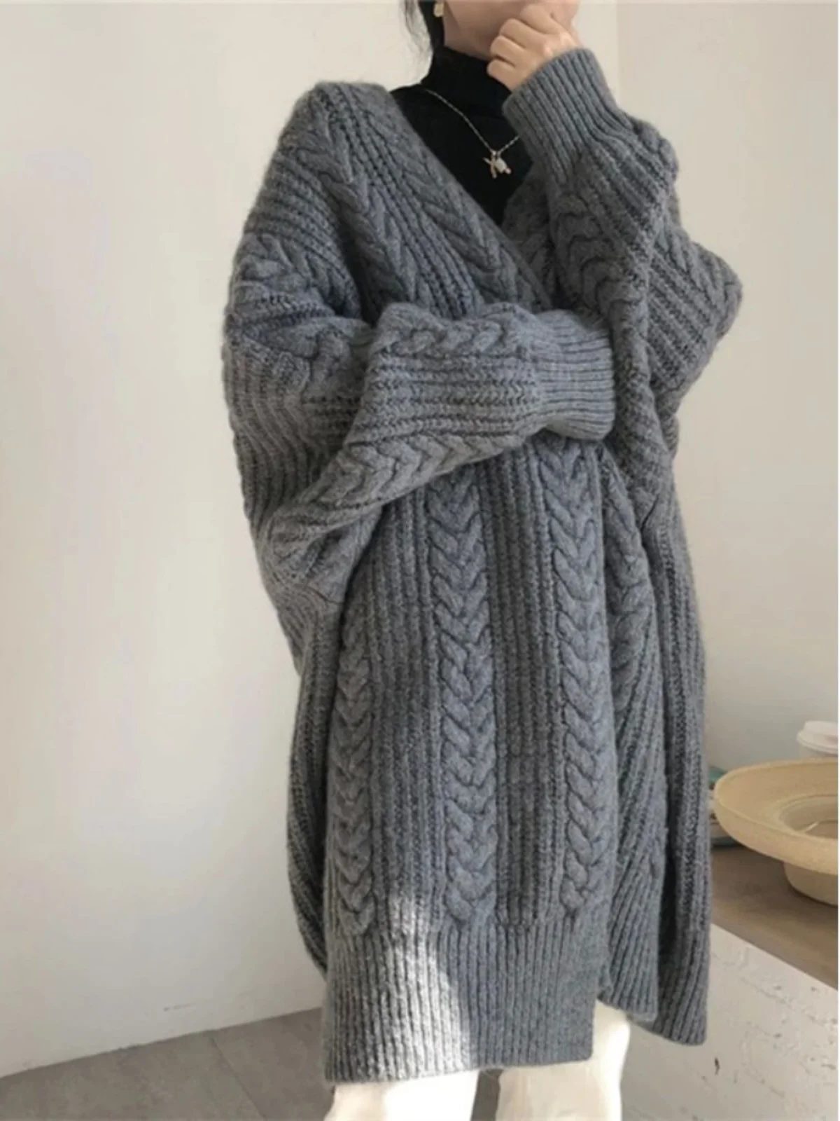 

Длинный повседневный свободный кардиган однотонного цвета для женщин, с открытыми рукавами, удобный, модный, уличный стиль, осенняя коллекция