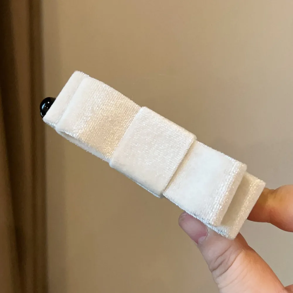 

Headdress Cloth Red Velvet Bow Hair Clip Black Hair Clips Bowknot Banana Clip Korean Style Vintage Bow Vertical Clip Hairpin