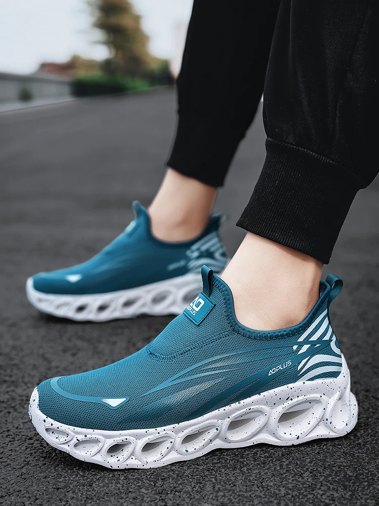 Paar-Sneaker mit dicker Sohle zum Hineinschlüpfen, ausgehöhlte Polsterschuhe, atmungsaktives Mesh, ohne Schnürsenkel, Outdoor-Freizeitschuhe zum Gehen, Übergröße – Detail 12