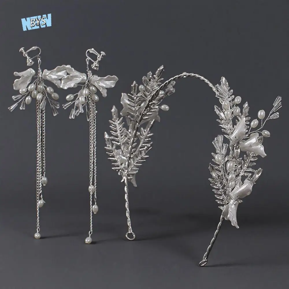 

Glitter Bride Wedding Tiaras Handmade Tassels Earring Bridal Headwear Earring Set Luxury Rhinestones White Resin Flower