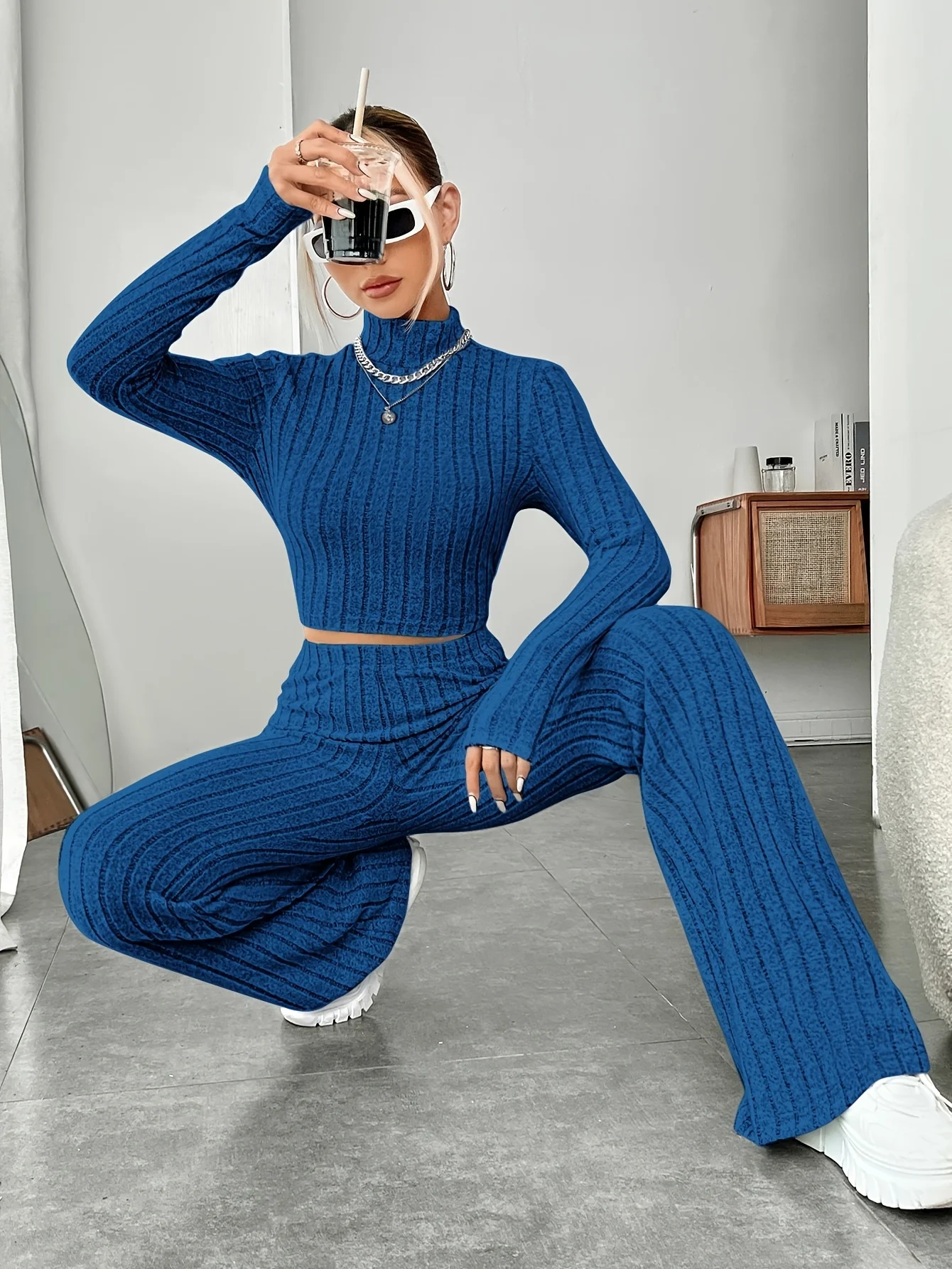 

Женские осенние и зимние пижамы, простой однотонный повседневный и удобный пижамный комплект с длинными рукавами и высоким воротом для женщин, который можно носить на улице