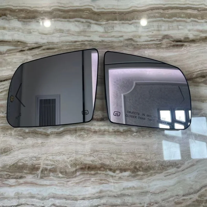 Water with blind spots is diverted lenses OEM879030C030 For Toyota Sequoia 2008-2017 Tundra 2007-2020 auto parts rearview mirror