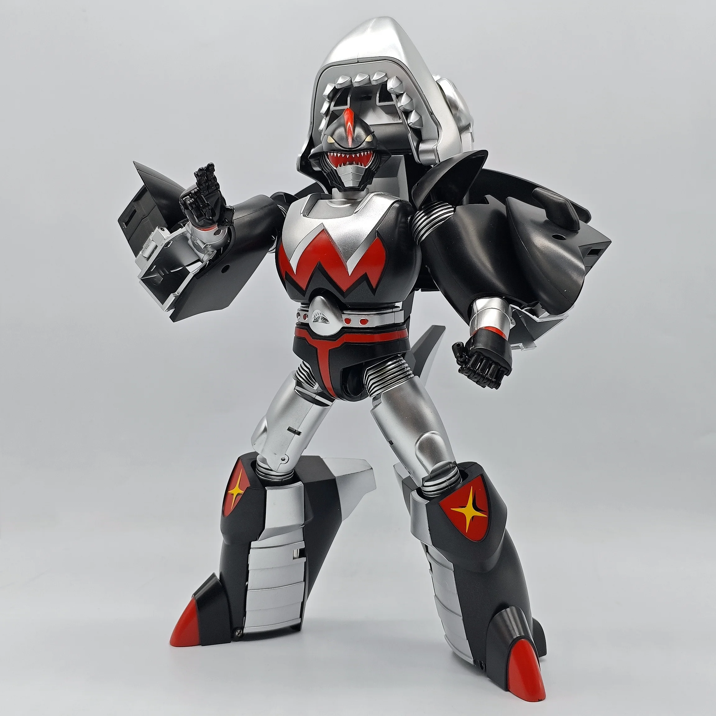 In Stock Tjxb002 Shark Chili Iron Armor ​​Sameshima Figure Kabuda Kabutack B Series No9 Action Figure Robot Collection Hobby Toy