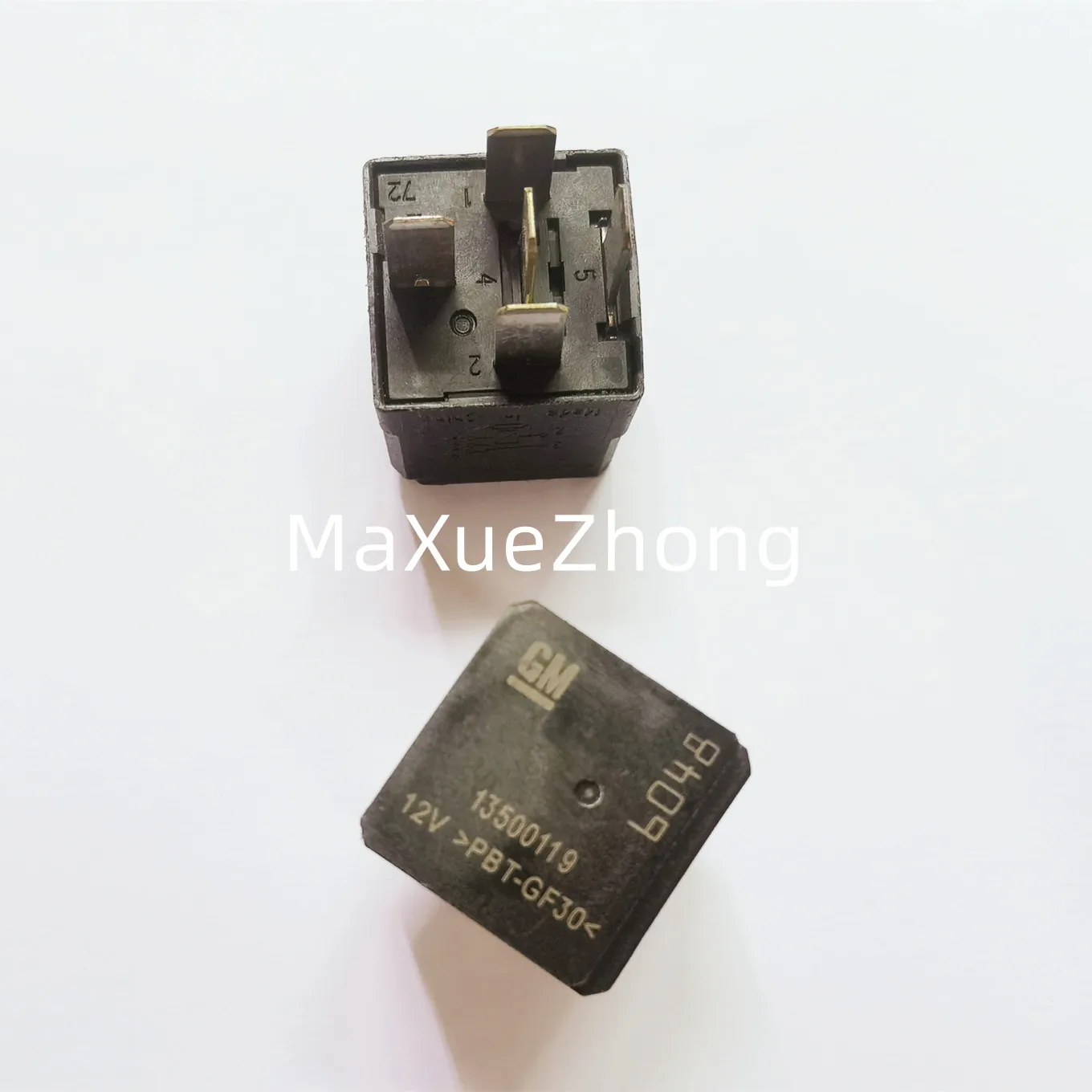 

Original new 100% 13500119 PBT-GF30 12V automobile relay GM13500119 5pin